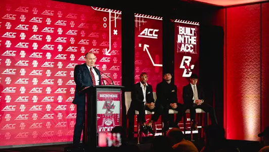 ACC KICKOFF GROUP SHOT PRESSER