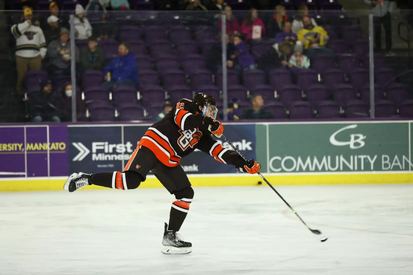HKY_11_12_21