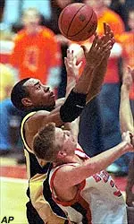 Men's Basketball Ranked 7th in the Nation Image