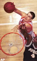 Kent State Too Much For Men's Basketball, 71-64 Image