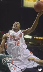 Falcons Take Out Cleveland St. 80-72 Image