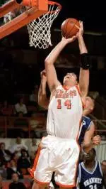 Men's Basketball Hosts Akron Image