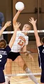 Volleydons Defeat BG Netters, 3-2 Image