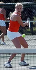 Falcons Sweep Western Ontario Image