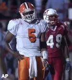 Falcons Remain in AP Top 25 Image