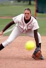 Falcons' Softball DH at Buffalo Postponed To Thursday Image