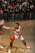 Falcons 78, Huskies 67 Image