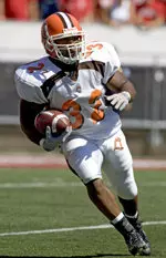 Falcons Down Bobcats, 38-14, to Assume Sole Possession of MAC East Lead Image