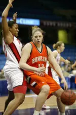 Falcons Win Battle of West Leaders, 69-49, at Ball State Image