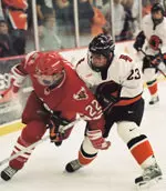 Horrell And Svendsen Earn CCHA Honors Image