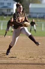 Mississippi State Squeaks Past Falcons, 3-2 Image