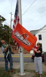 Bowling Green, KY Mayor Makes Good on Battle of the Bowling Greens Mayoral Challenge Image