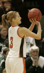 Goldsberry Earns Another MAC Honor Image