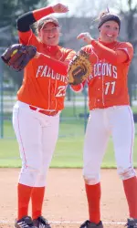 DeLong, Vallas, and Wiemer Named 2007-08 Softball Captains Image