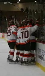 Hockey Earns Season-High Ranking Of 18 In Latest Polls Image