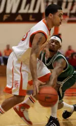 Men's Basketball Visits Akron Image