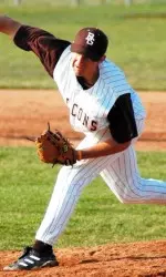 Baseball Heads to Kalamazoo For Series With the Broncos Image