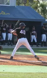 Falcons Down IPFW in 19-5 Drubbing Image