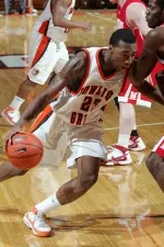 Falcons Host Huskies in Sunday Action at Anderson Image