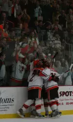 Hockey Looks To Rebound In Pivotal CCHA Series At Ohio State Image