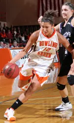 Falcons Begin Thanksgiving Journey with Trip to Saint Francis (Pa.) Image