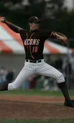 Falcon Alum Burke Badenhop In The Mix For The Marlins Image