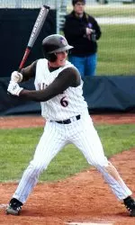 Baseball Wins Fourth-Straight With, 15-5, Win Over Eastern Michigan Image