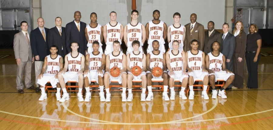 2009-10 Men's Basketball Team Photo