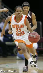 Second-Half Run Sends Falcons Past CMU, 82-65 Image