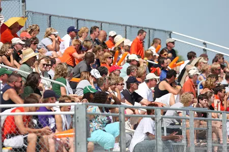 Free Futbol with Football Ticket Image