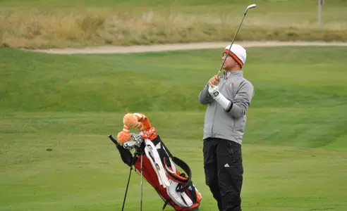 Falcons Make Late Charge, Finish Sixth at Bearcat Invitational Image