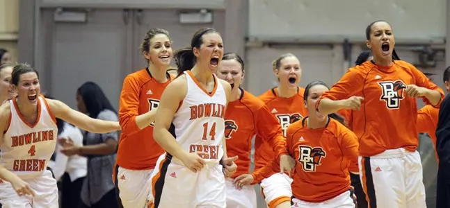 Dec 1 2010 v Vanderbilt - photo by Brad Phalin