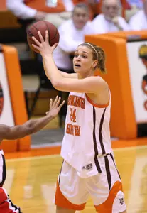 photo by Doug Sampson