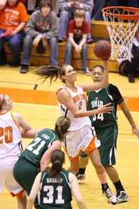 photo by Doug Sampson - Feb. 13, 2010 vs Ohio