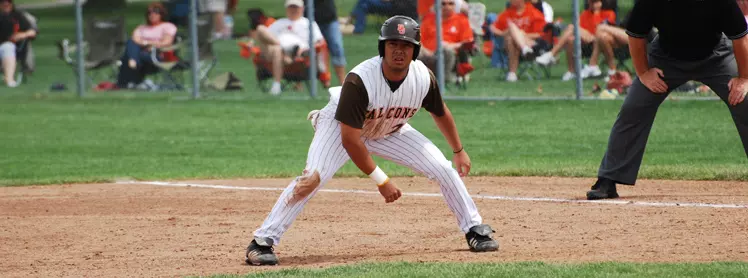 Dennis Vaughn bases