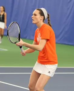 Maddy Eccleston - Doug Sampson photo - Feb. 4 2011 vs Chicago St