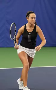 Katie Grubb - Doug Sampson photo - Feb. 4 2011 vs Chicago St