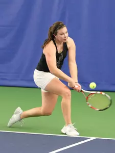 Emily Reuland - Doug Sampson photo - Feb. 4 2011 vs Chicago St