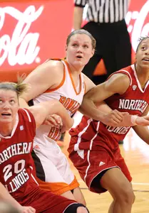 Doug Sampson photo - Feb 1 2012 vs NIU
