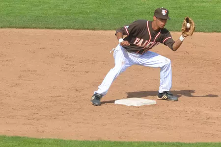 shortstop makes the tag