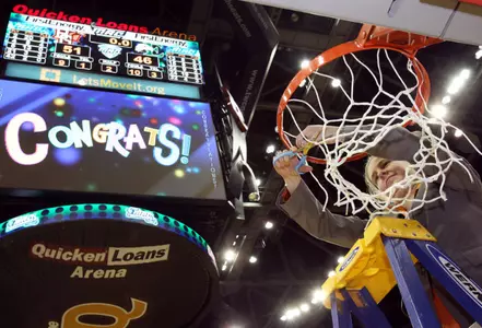 Jennifer Roos cuts down the net at the 2010 MAC Champ I think