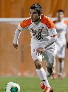 Zach Schewee v Hartwick - Bianca Garza photo