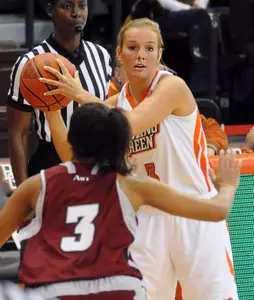 Deborah Hoekstra v UMass - Dec 19 2013 - Kielmeyer