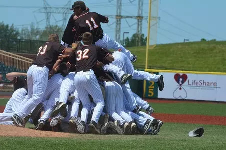 MAC Dogpile