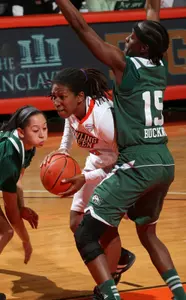 Alexis Rogers v EMU - Brad Phalin pic