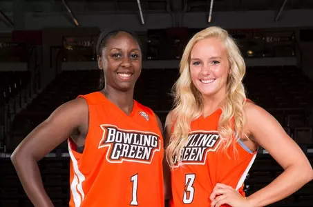 Seniors Jasmine Matthews & Deborah Hoekstra
