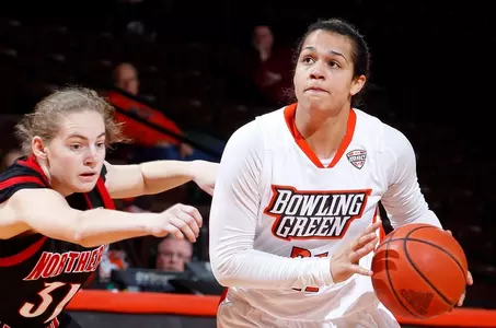 Erica Donovan v NIU - Garza photo