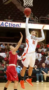 Erica Donovan v Ball State - Phalin photo