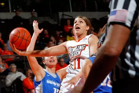 Jillian Halfhill 760 503 for roster bio