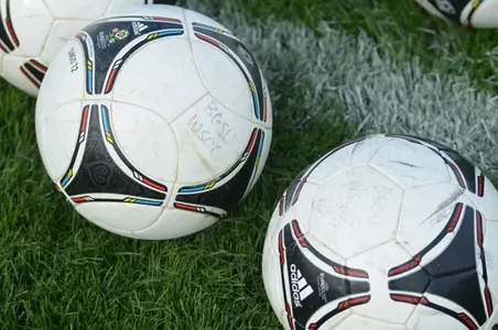 soccer-balls-vs-UIC-1